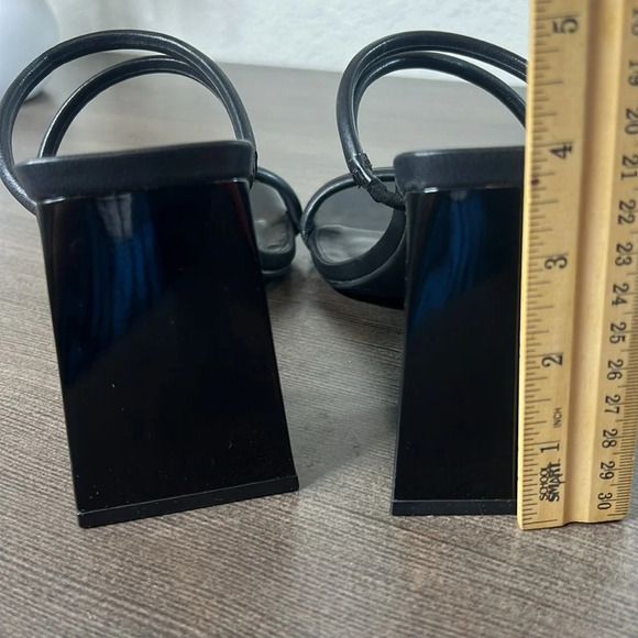 NEW- ABOUND Womens Austyn Black Strappy Sandal - Picture 6 of 10